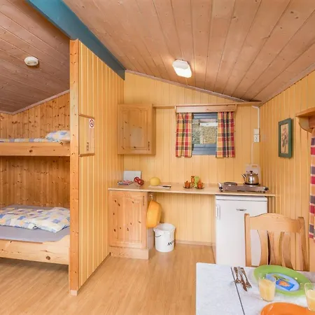 & Holiday park